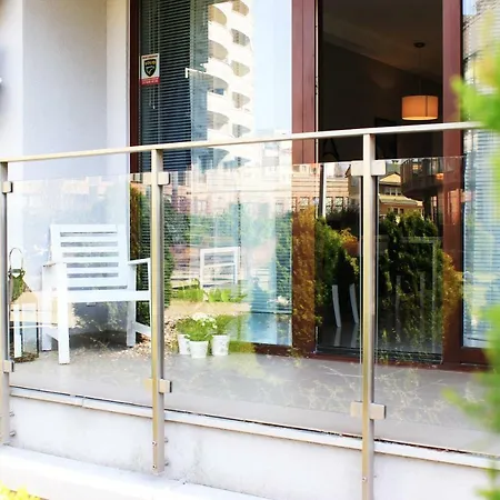 Jessapart - Ochota Apartments Warsaw Exterior photo