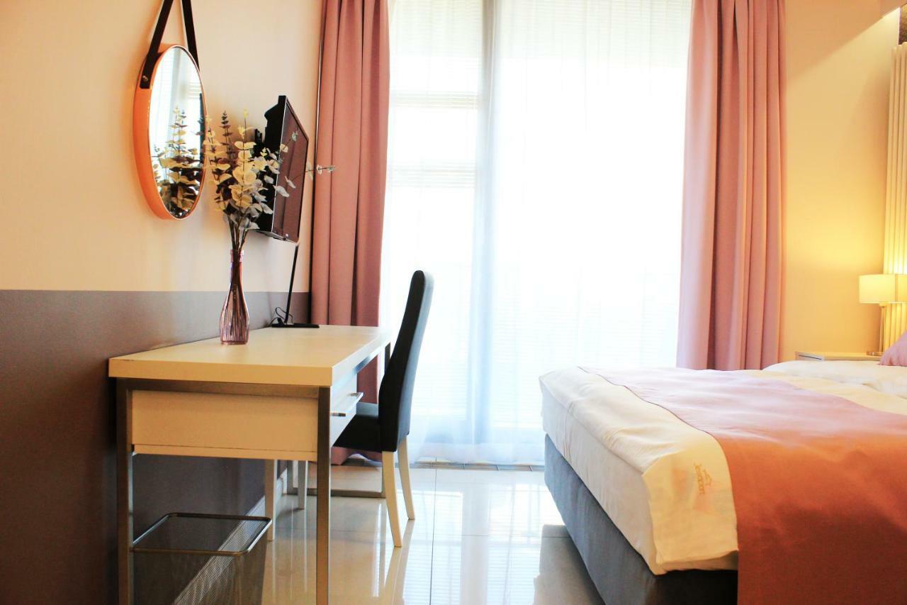 Apartment Jessapart - Ochota Warschau